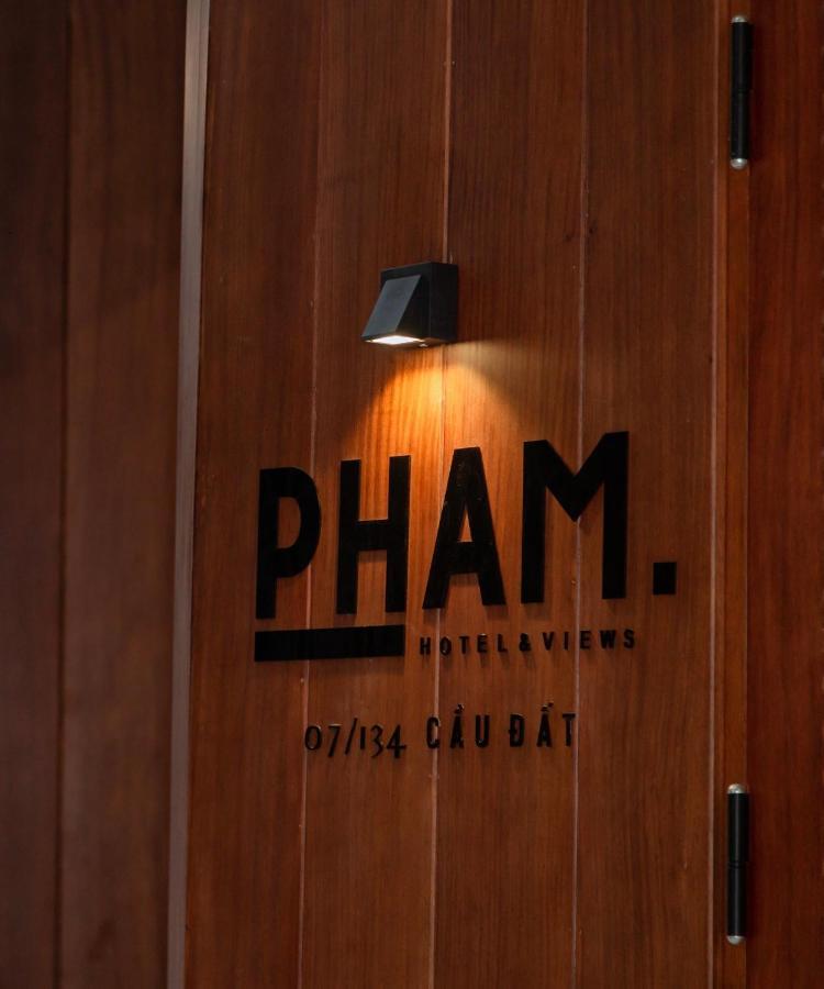 Pham. Hotel & Views Hai Phong Esterno foto